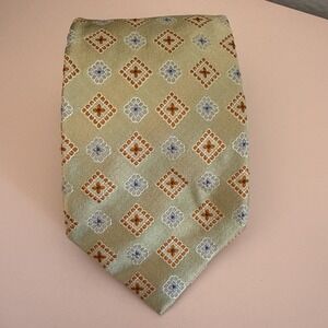 Vintage Brioni Handmade in Italy 100% Silk - Light Sage Green Geometric Jacquard